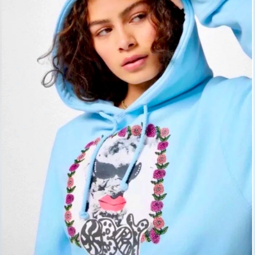 Obey Worldwide Propaganda OBEY Smoke Show Sweatshirt light blue